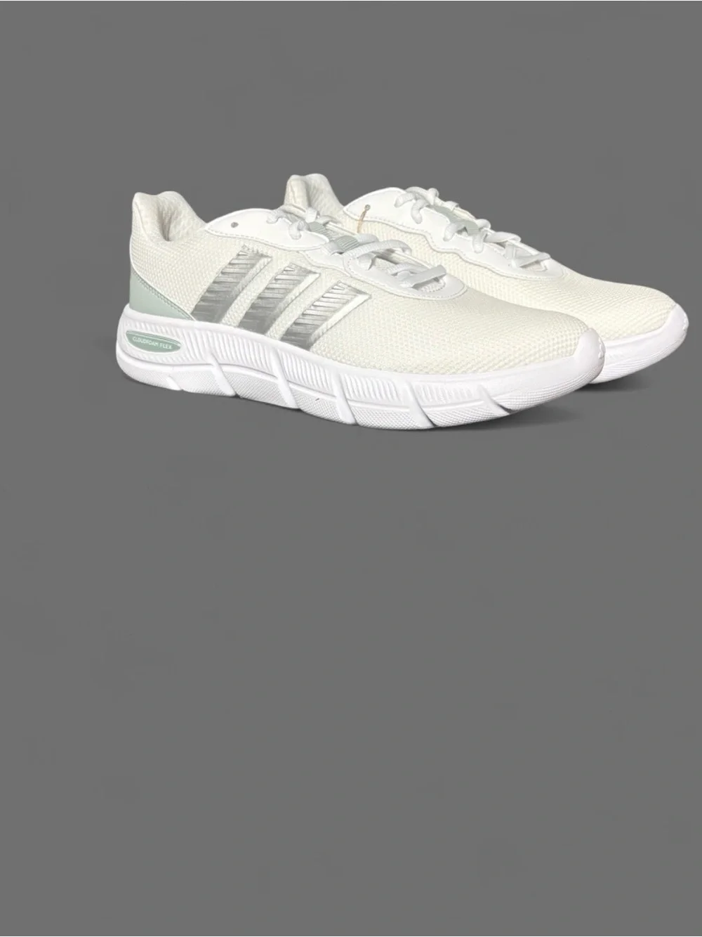 Lightweight Women's White Athletic Sneakers